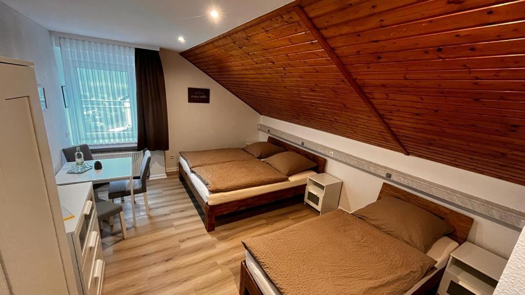 Casa Milix - Bed & Breakfast Bed and Breakfast Winterberg Esterno foto