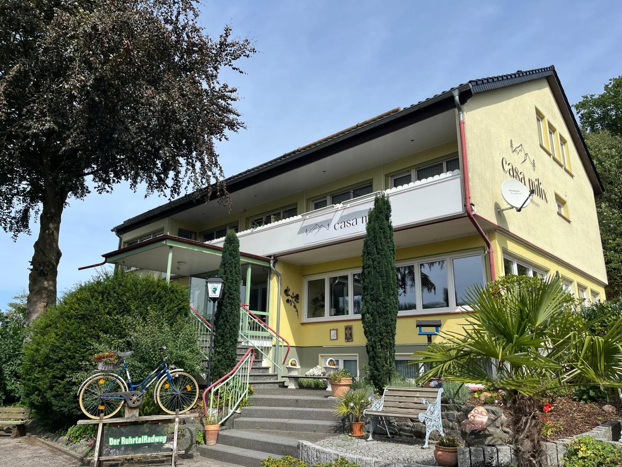 Casa Milix - Bed & Breakfast Bed and Breakfast Winterberg Esterno foto
